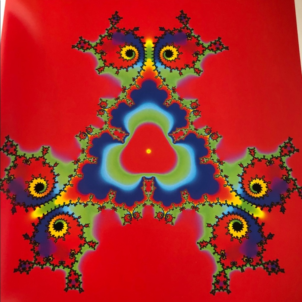 Design book includes CD… - Picture 2 of 4